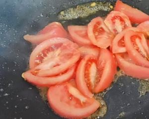 怎么把西红柿炒鸡蛋做的更好吃