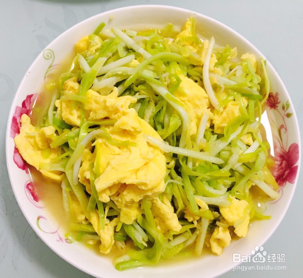 <b>韭黄炒蛋的做法——简单的快手菜</b>