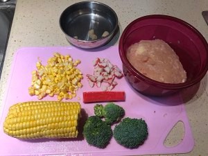 怎么做香煎鸡胸肉饼?