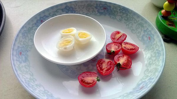 鱼子酱溏心鹌鹑蛋