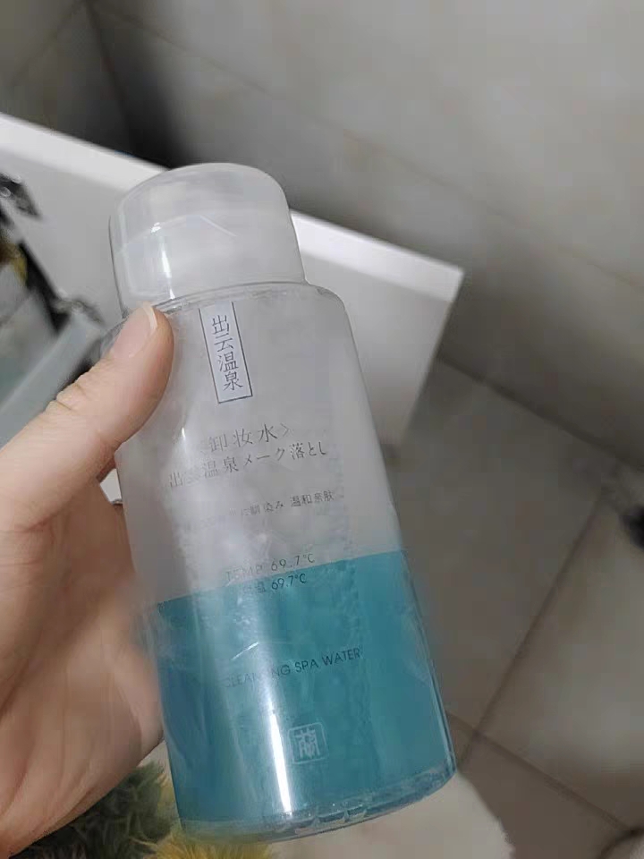 这些化妆水，便宜又好用!值得你无限次回购。