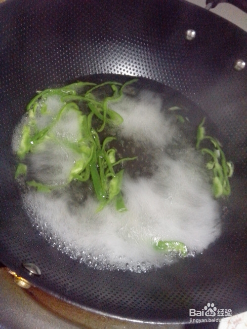 凉拌三丝做法，爽口又下饭的开胃凉菜。