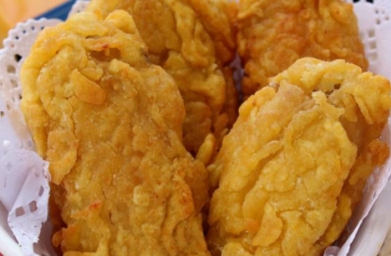 炸鸡翅怎么炸得外酥里嫩