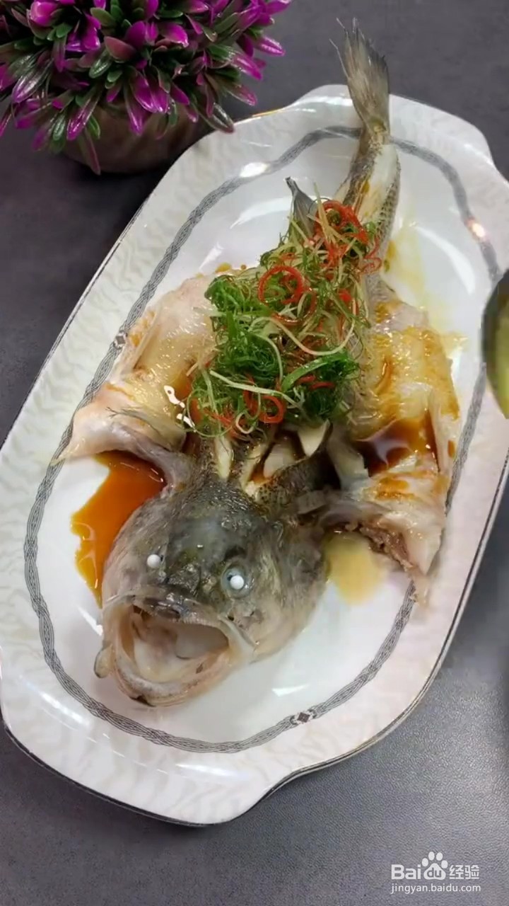 如何制作清蒸鲈鱼