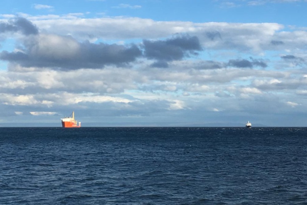 麦哲伦海峡地理位置是