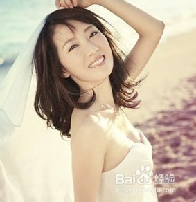 圆脸新娘如何打造V脸妆容