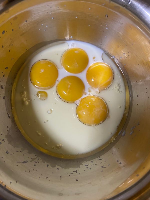 奥利奥桑葚蛋糕卷