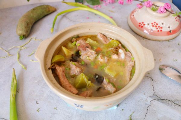 益气排骨萝卜汤