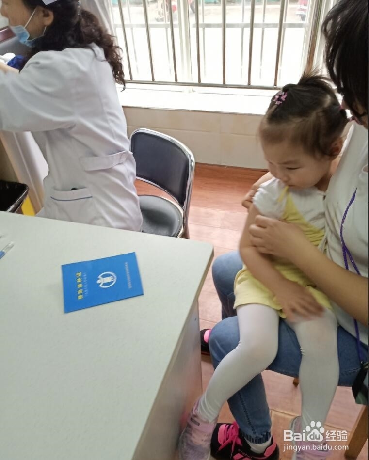 打预防针接种疫苗流程和孩子打针哭闹的解决办法