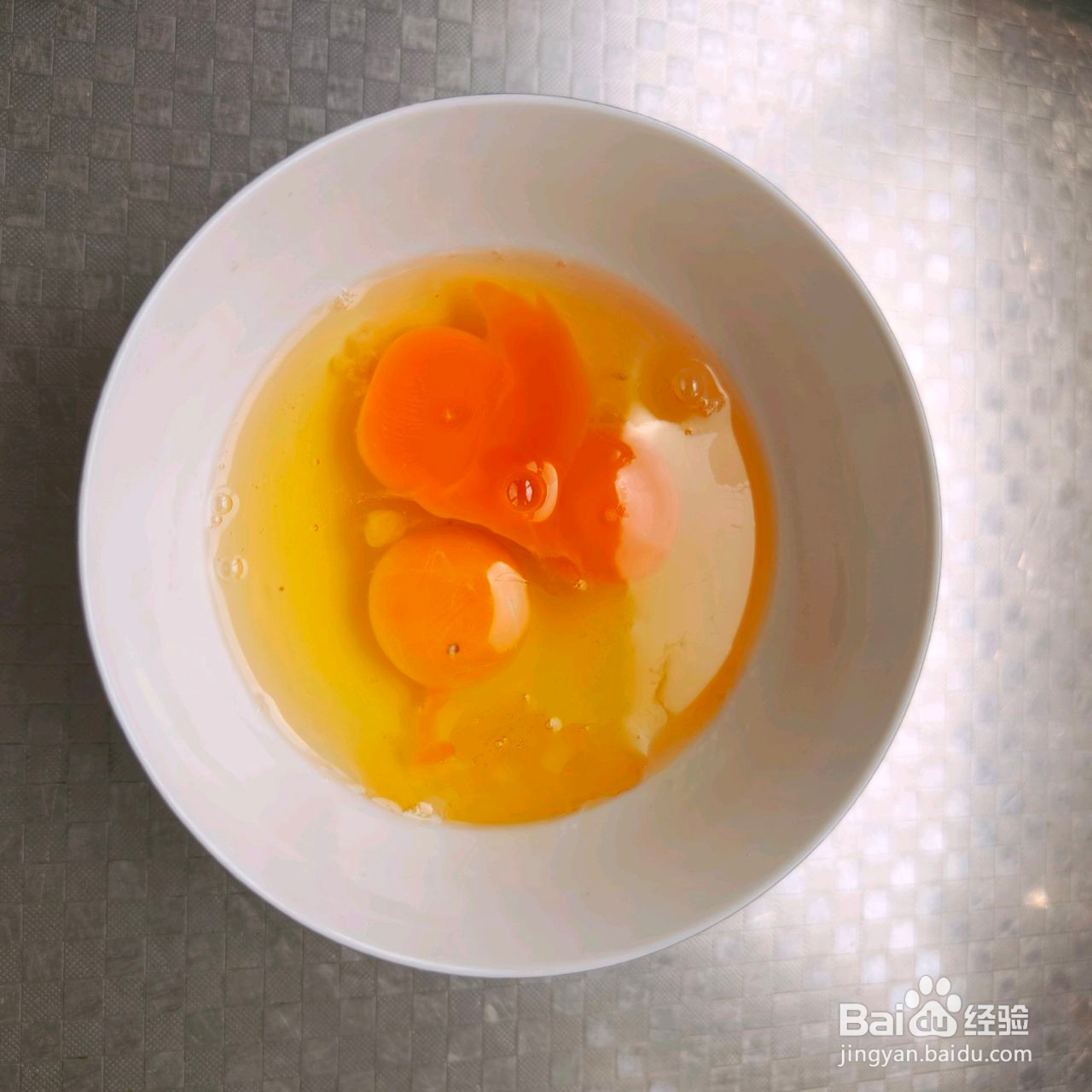 洋葱炒鸡蛋的做法