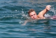 学游泳怎么学憋气和换气