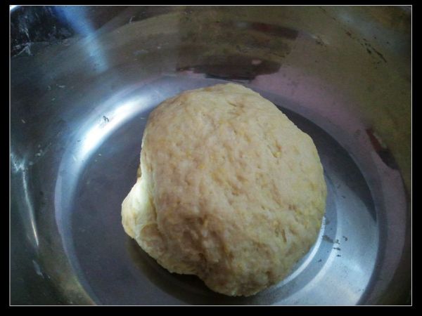 卡士达酱小面包