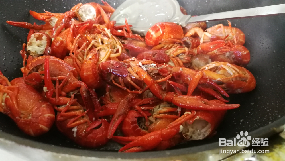 懒人做蒜泥小龙虾