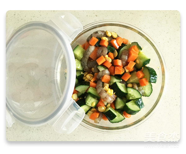 三色炒虾仁的做法