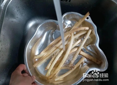 酸脆藕心菜(酸辣味)