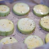 如何制作美味的碧根果芝士笋瓜挞