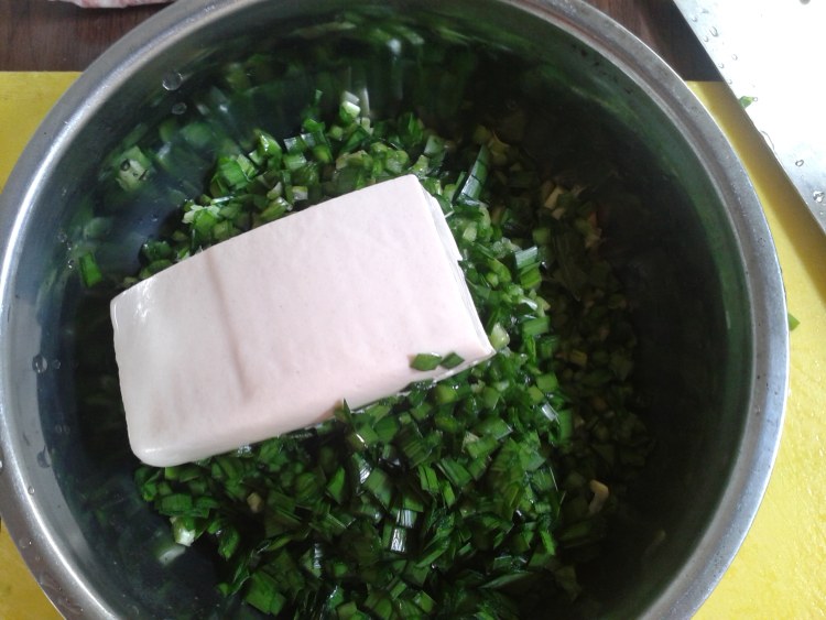 韭菜肉馅水饺最简单的做法，快来学学吧！