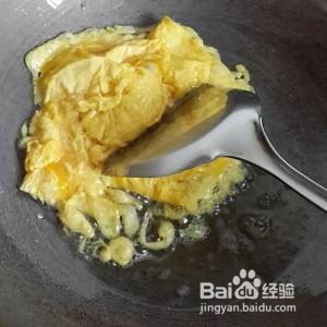 食补佳品莴笋叶炒蛋的做法