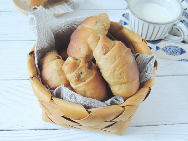 红糖葡萄干早餐卷