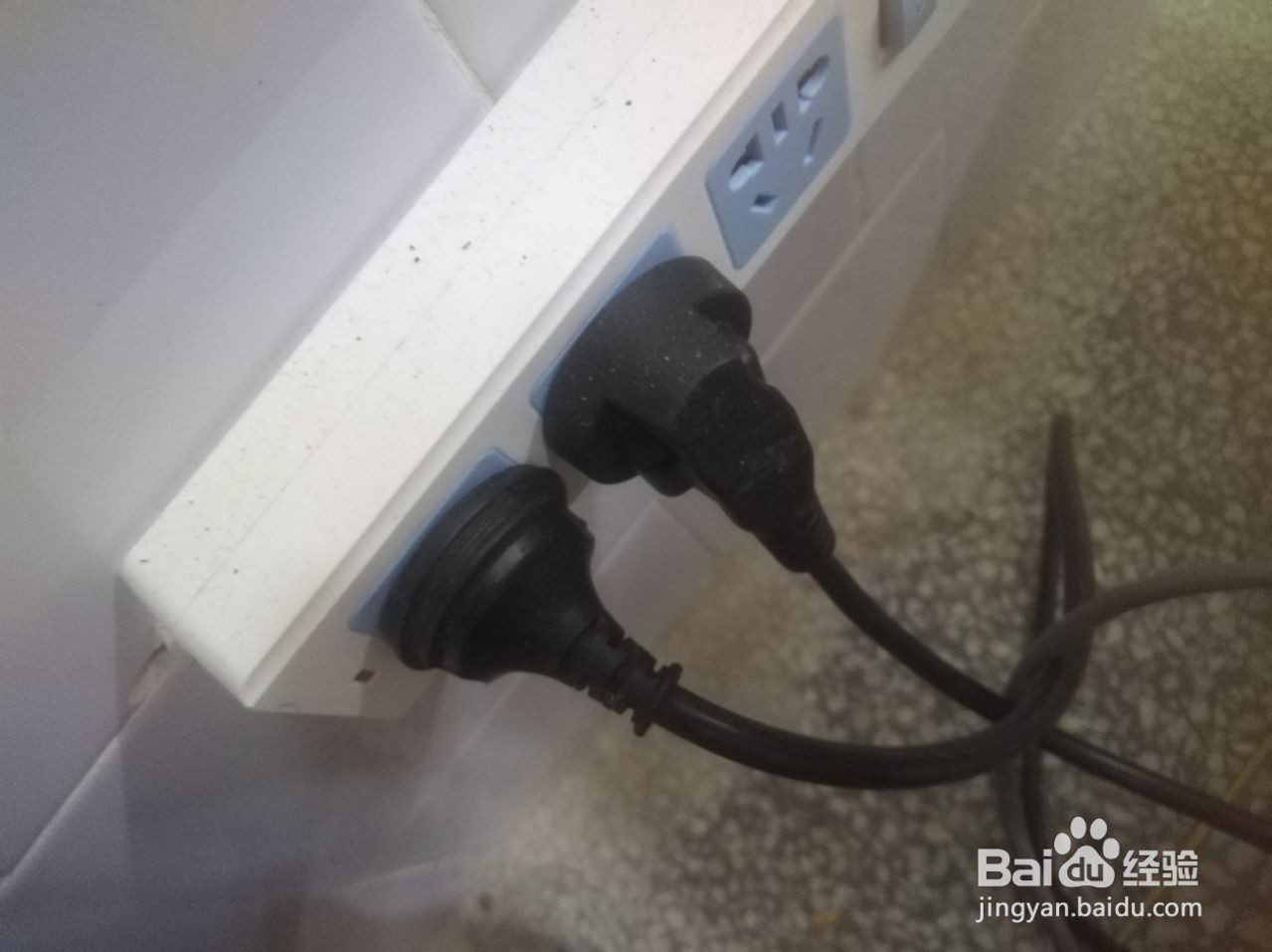 Windows 10电脑客人账户无法登录微信，怎么办？