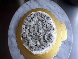 奶油水果生日蛋糕怎么做？