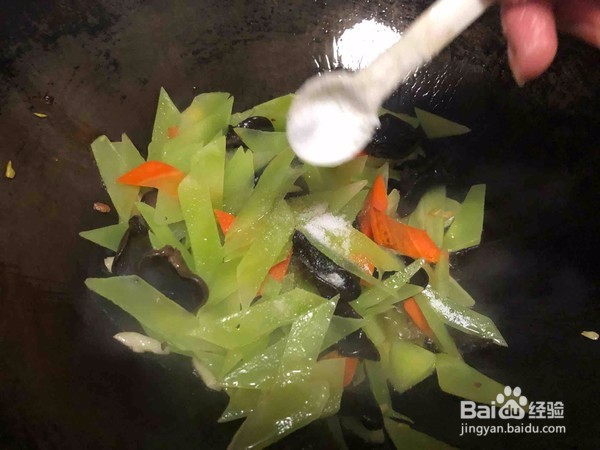 莴笋炒鸡蛋教学