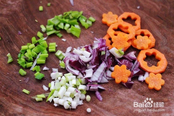 核桃鸡蛋炒饭怎么做