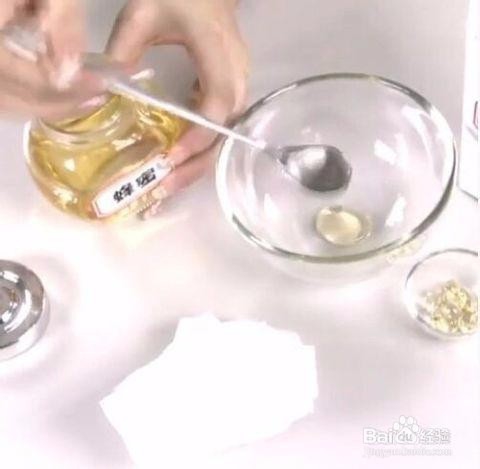 美白面膜的做法
