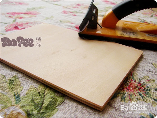如何在木板上绘画,手绘木卡片的制作过程