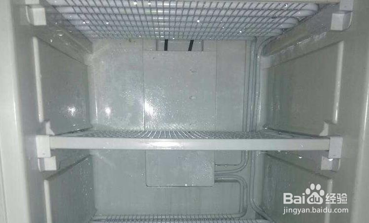 冰箱积水怎么办