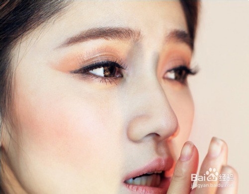 揪出长痘4大诱因 扫清痘痘需抓本源