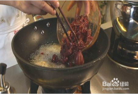 小炒牛柳怎样做好吃?小炒牛肉,香辣炒牛柳