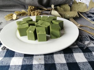 薄荷奶冻的做法