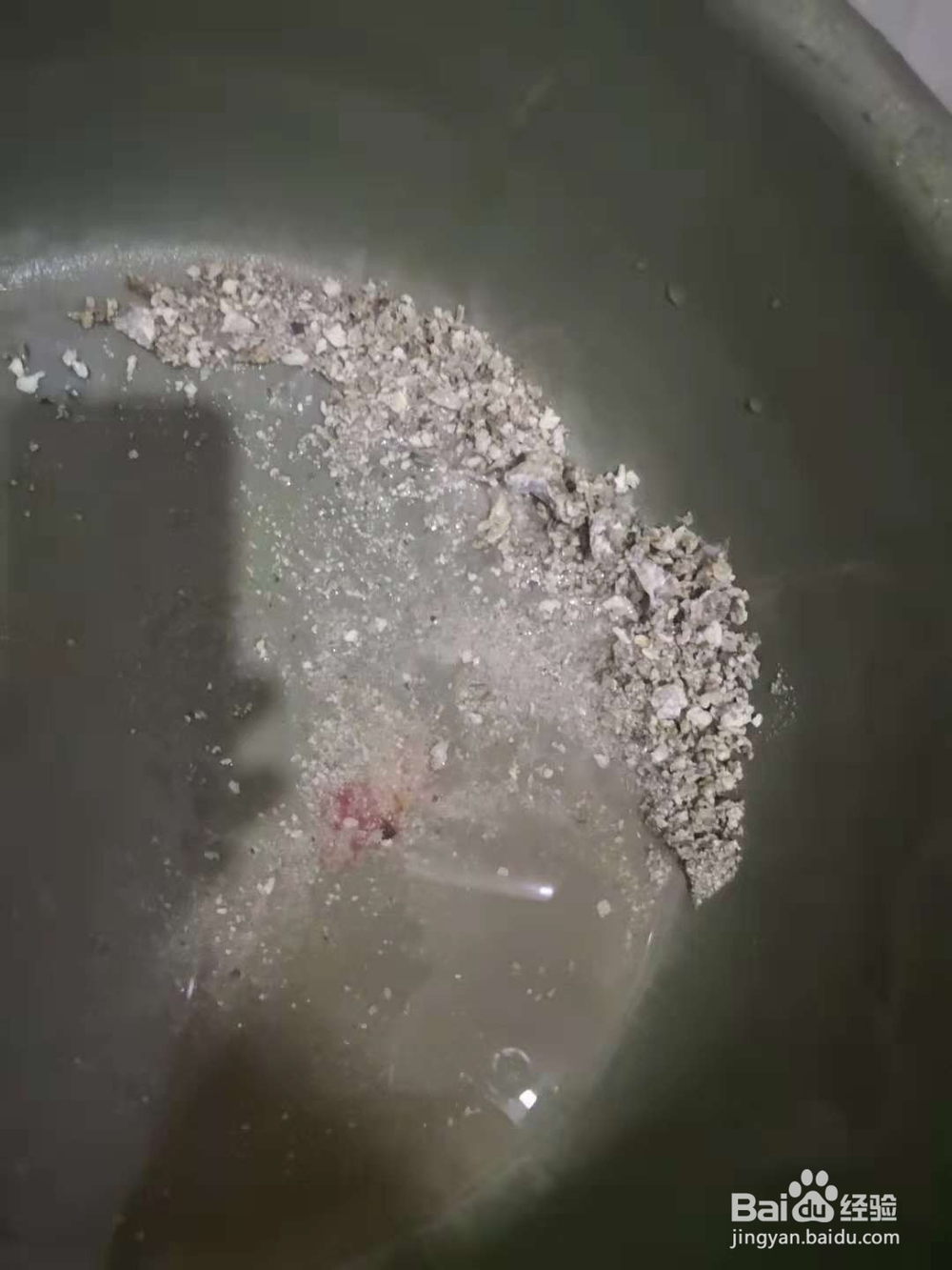 海尔储水式电热水器清洗
