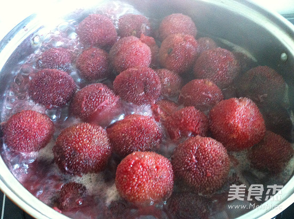 冰糖杨梅酱的做法