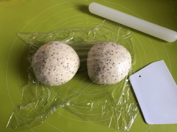 奇亚籽蜜豆燕麦软欧