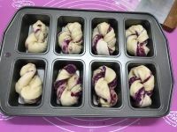 紫薯果仁麻花卷