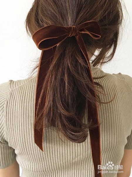 教你如何用大蝴蝶结发饰装点出清新脱俗