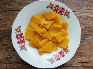 健脾补血酒酿红枣南瓜圆子汤的制作方法