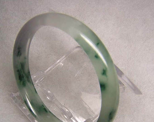 教你识别漂白填充染色翡翠—B+C货（图）