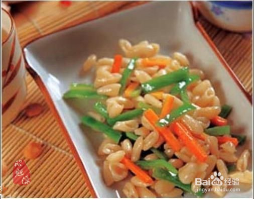 给大家介绍一下山西面食猫耳朵的做法