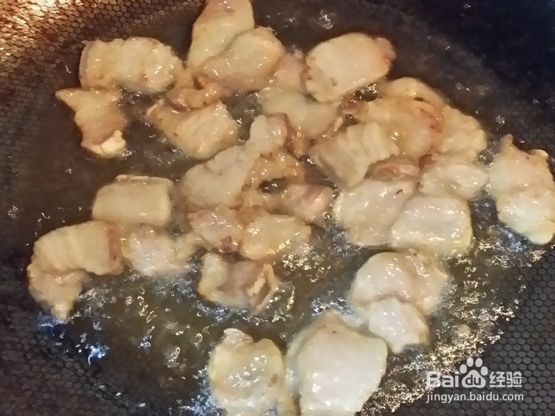 怎样做五花肉爆炒花菜