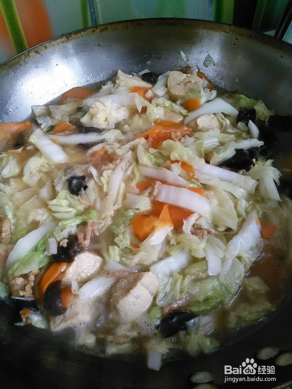 全家菜——大白菜木耳猪肉炖冻豆腐