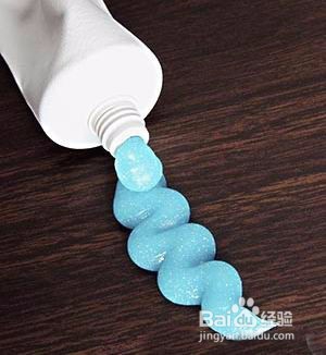 茶杯里有茶渍怎么办