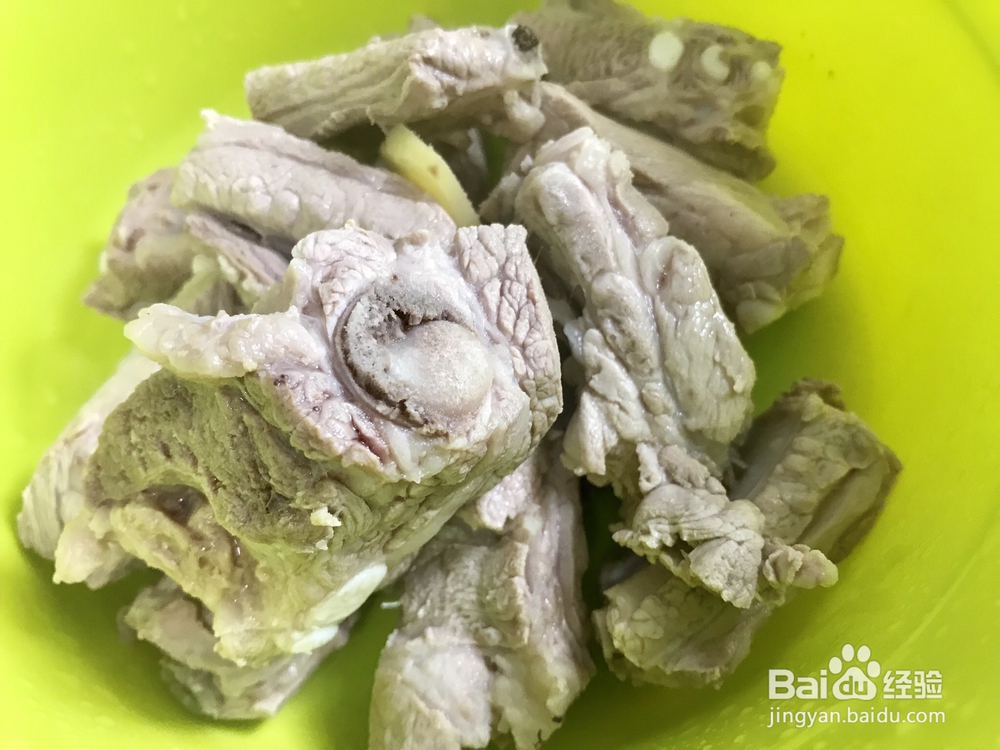 孩子爱吃的梅干菜烧排骨