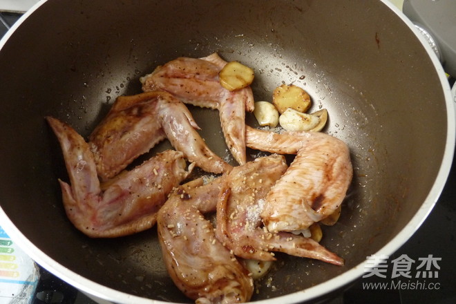 黑椒玉米烧鸡翅