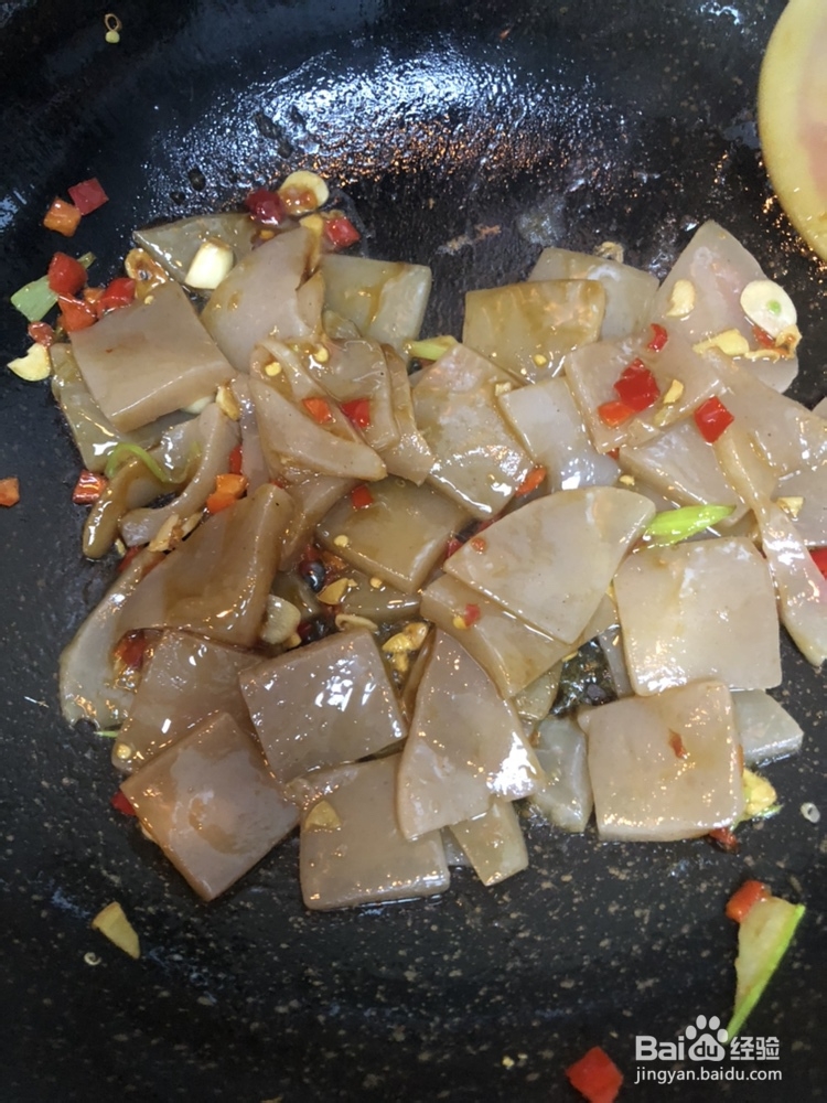 宝宝也爱吃的泡椒炒魔芋