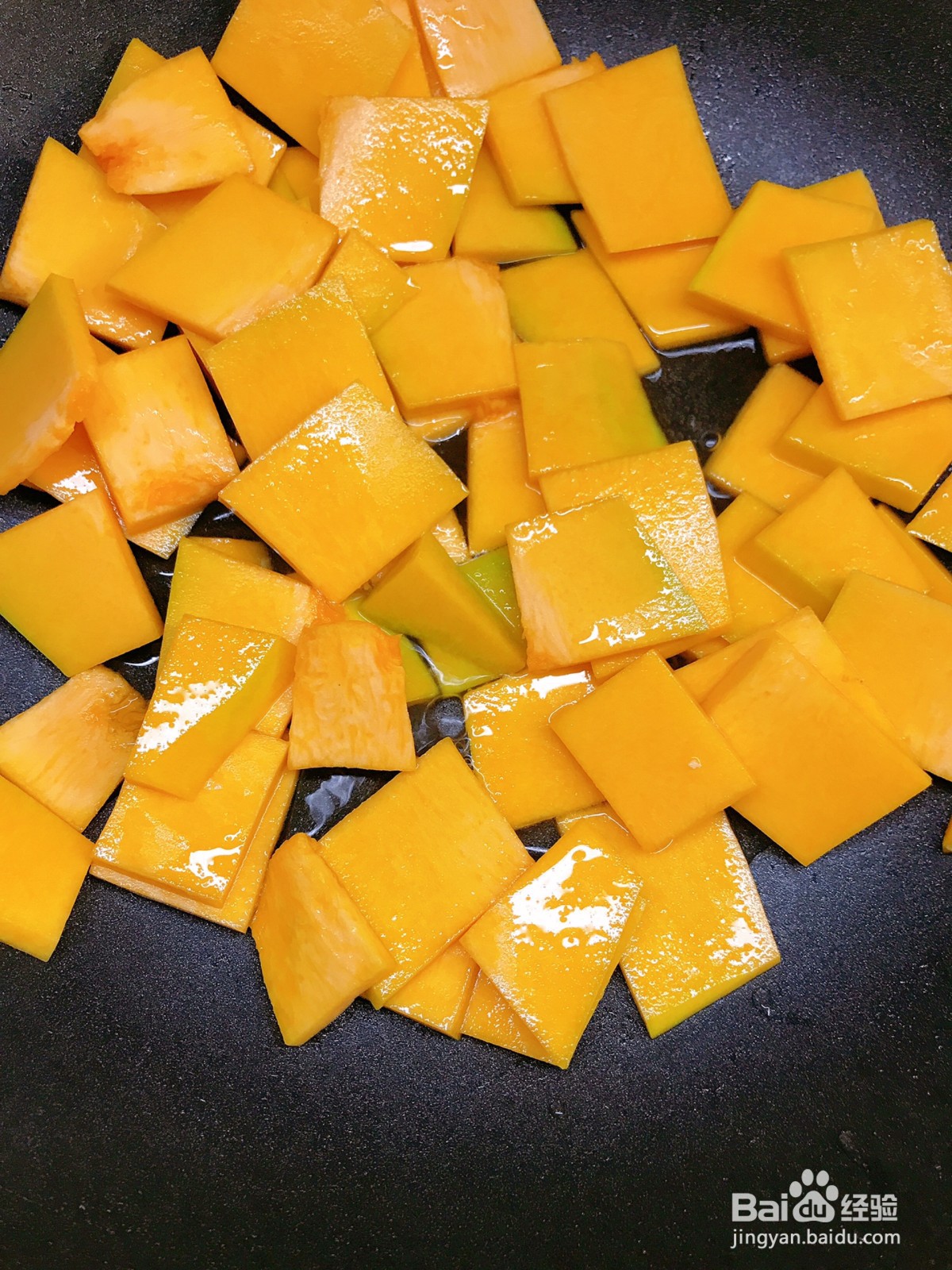 南瓜炒鸡蛋怎么做