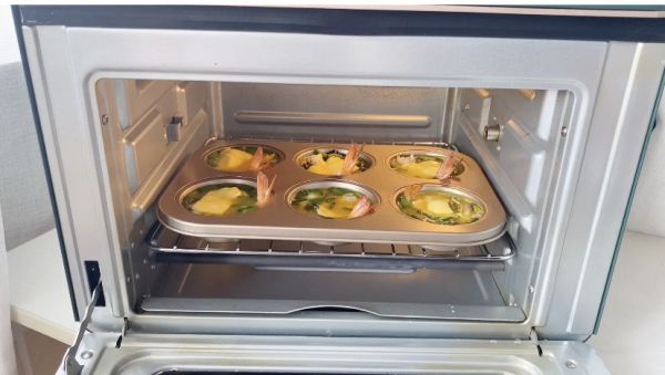 蔬菜虾球鸡蛋杯