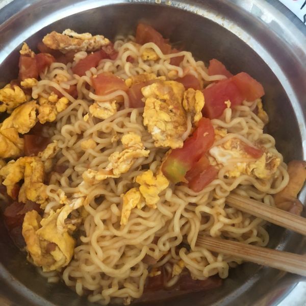 西红柿鸡蛋焖面